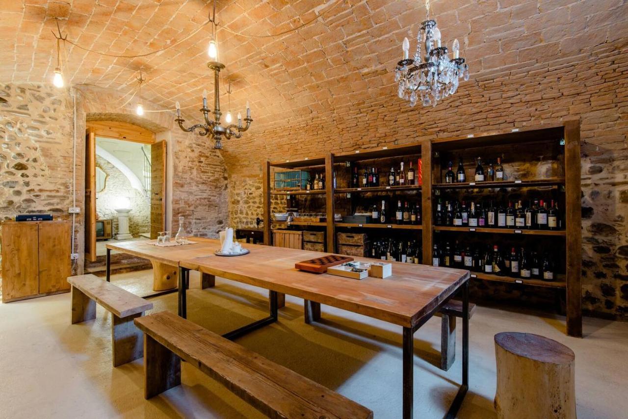 La Casa Sulle Mura Montecchio Emilia Luaran gambar